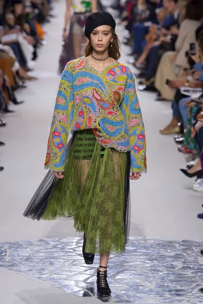 Look 62